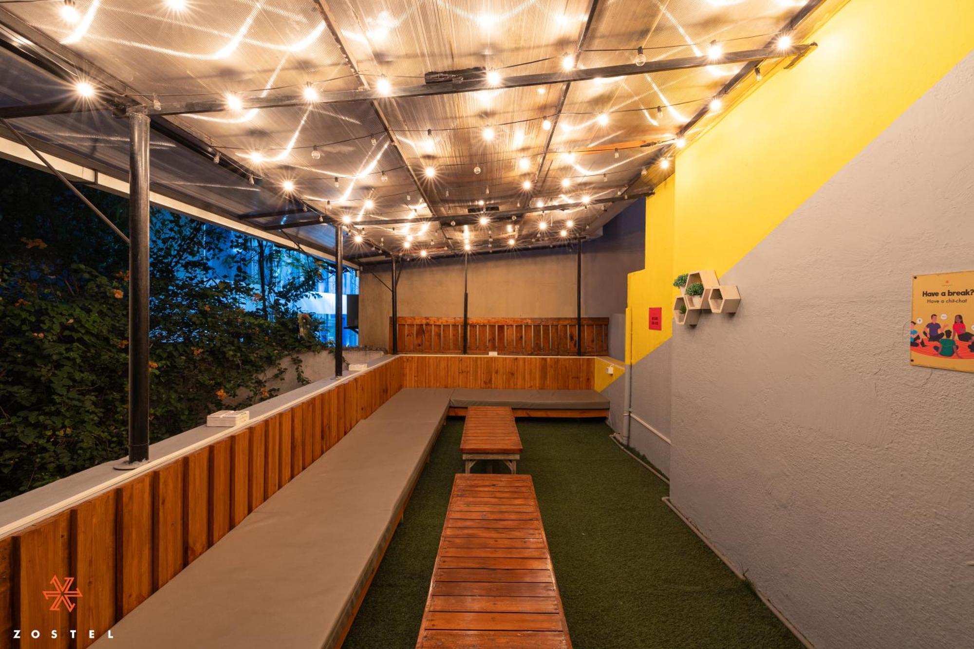 Zostel Bangalore- Indiranagar Екстериор снимка